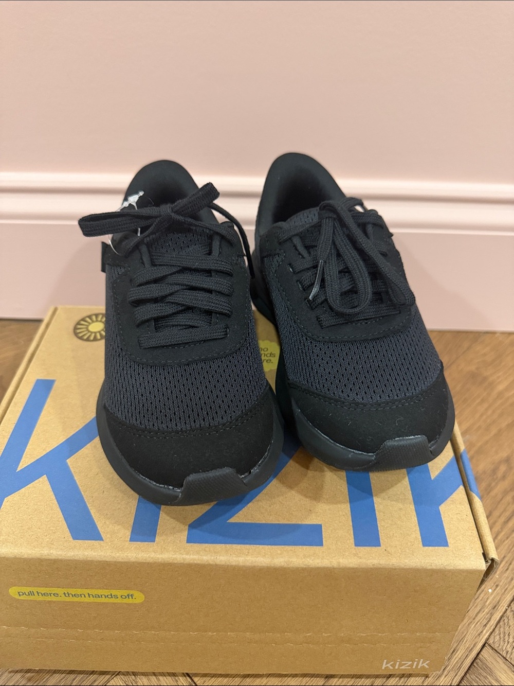 Kids Kizik Black Breathable Lace-Up Sneakers (1)